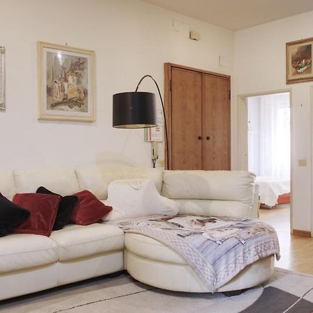 Grandma'S House Apartment ฟลอเรนซ์ ภายนอก รูปภาพ