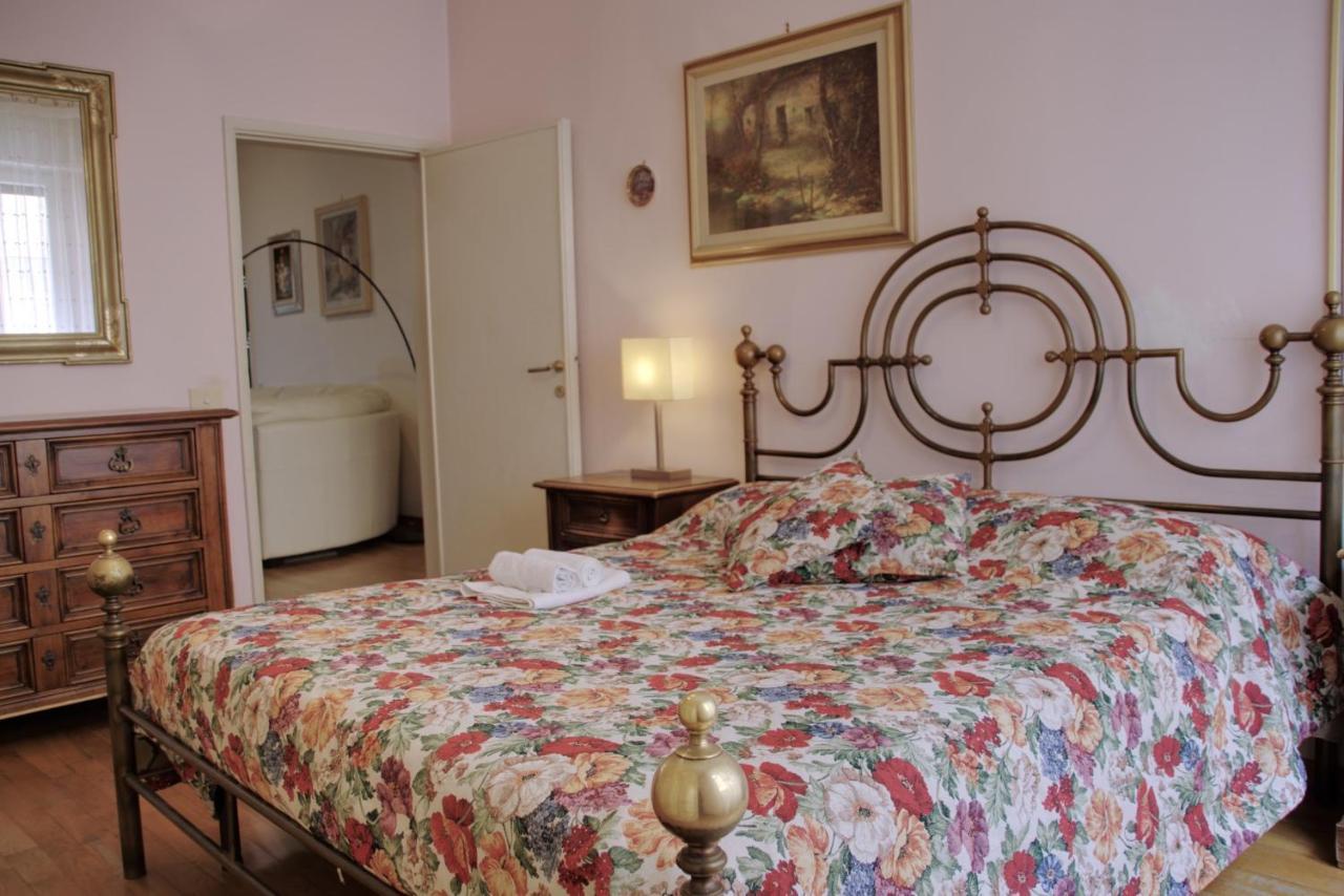 Grandma'S House Apartment ฟลอเรนซ์ ภายนอก รูปภาพ